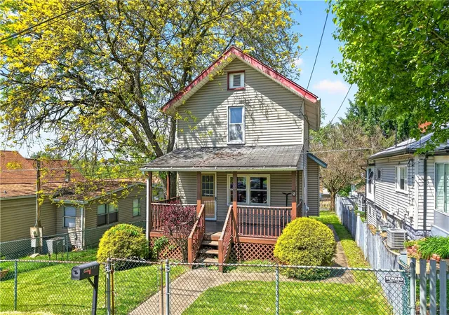 Homes for sale in City Of Washington, PA | 335 Taylor Ave, City Of Washington, PA 15301 | MLS# 1752799