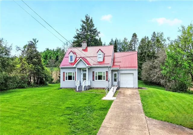 Homes for sale in Perryopolis, PA | 607 Cemetery Road, Perryopolis, PA 15473 | MLS# 1752646