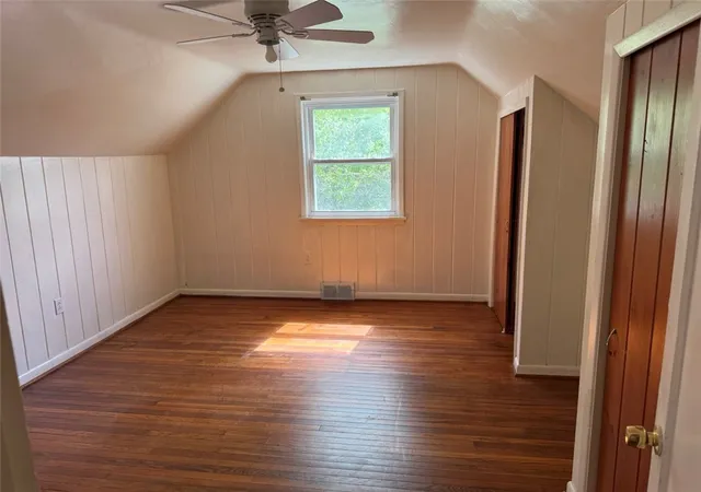 4th image of 207 Mcmurray Rd, Upper St Clair, PA 15241 | MLS# 1752841