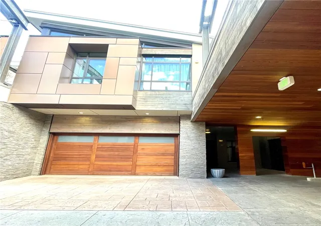 Homes for sale in Downtown Pgh, PA | 215 25th Street #7, Downtown Pgh, PA 15222 | MLS# 1752661