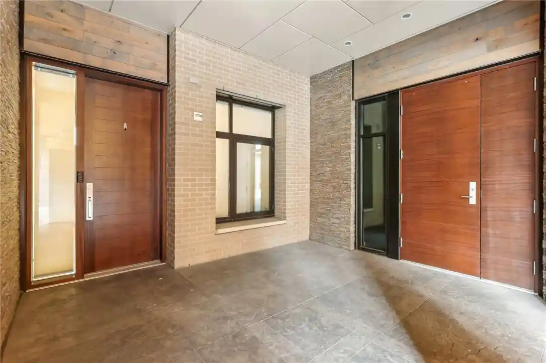 Listing Photo 2 - Condo for sale in 215 25th St located at 215 25th St, Pittsburgh, PA 15222 - Unit 215 25th Street