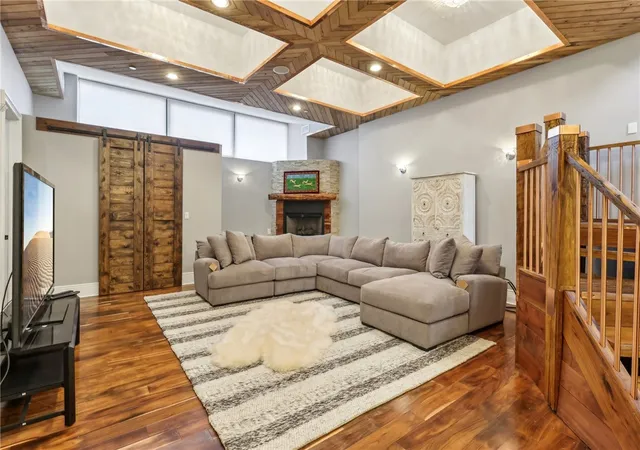 Homes for sale in Downtown Pgh, PA | 215 25Th Street #7, Downtown Pgh, PA 15222 | MLS# 1752661