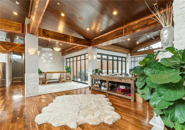 Homes for sale in Downtown Pgh, PA | 215 25Th Street #7, Downtown Pgh, PA 15222 | MLS# 1752661