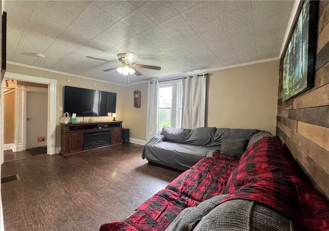 Homes for sale in City Of Washington, PA | 735 E Maiden St, City Of Washington, PA 15301 | MLS# 1752928