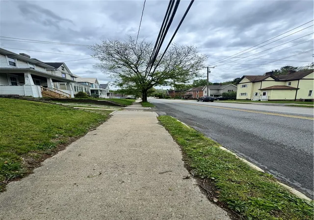 Homes for sale in City Of Washington, PA | 735 E Maiden St, City Of Washington, PA 15301 | MLS# 1752928