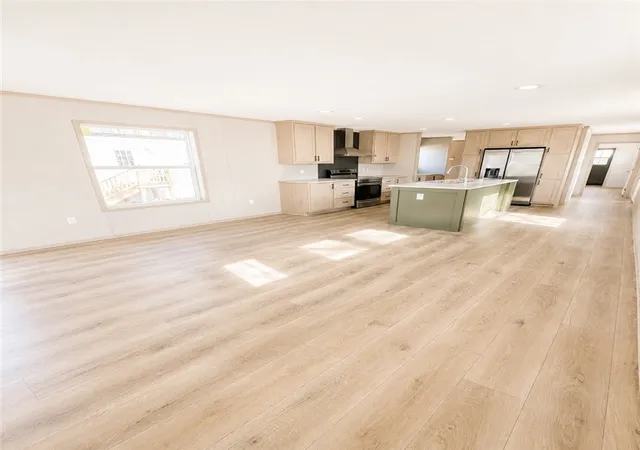 Photo 3 of Manufactured home for sale at 146 Roundtop Cir, Scottdale, PA 15683 | MLS# 1753025 | Listing updated on 2026-07-09