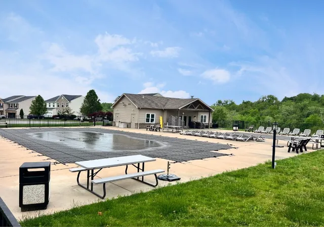 43rd image of 2076 Majestic Dr, North Strabane, PA 15317 | MLS# 1753006