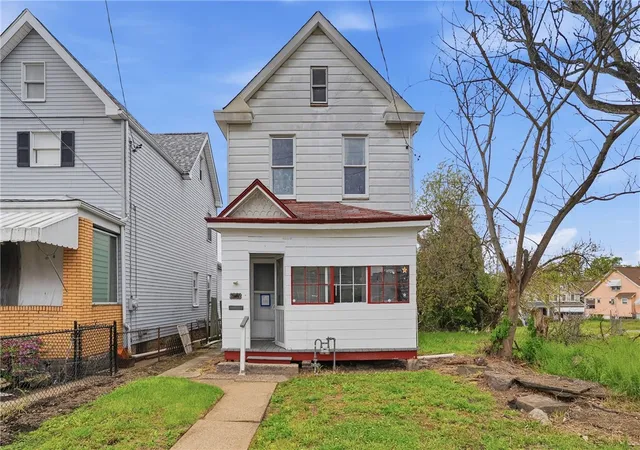 Homes for sale in Mc Keesport, PA | 2402 Grandview Avenue, Mc Keesport, PA 15132 | MLS# 1752548