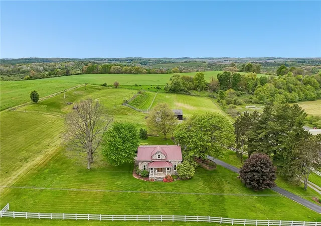 3rd image of 1634 Perry Hwy, Portersville Boro, PA 16051 | MLS# 1753083
