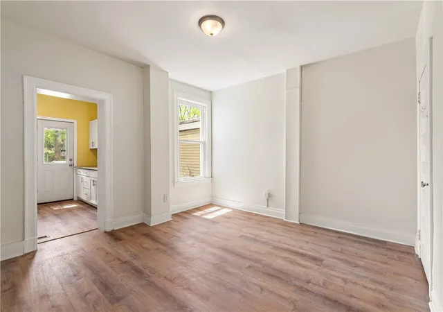 Photo 5 of Single family home for sale at 23 Edith Pl, Pittsburgh, PA 15213 | MLS# 1753009 | Listing updated on 2026-07-20