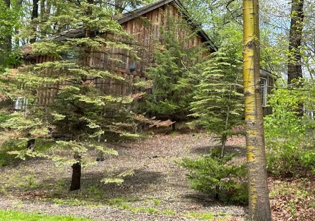 3rd image of 402 Tomahawk Trl, Jackson Twp, PA 16137 | MLS# 1753131