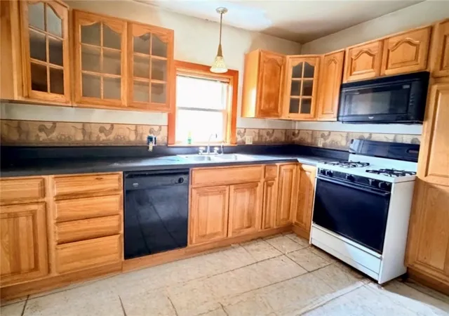 5th image of 125 Evans City Rd, Twp Of But Nw, PA 16001 | MLS# 1753151