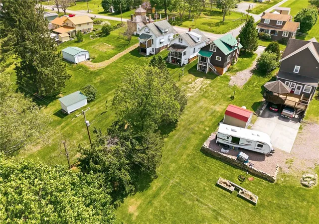 47th image of 822 Main Street, Addison Boro, PA 15411 | MLS# 1753042
