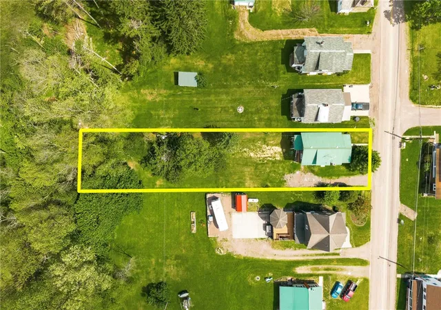4th image of 822 Main Street, Addison Boro, PA 15411 | MLS# 1753042