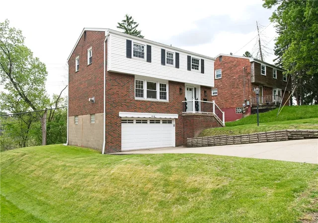 4th image of 104 Mcalister Dr, Penn Hills, PA 15235 | MLS# 1752785