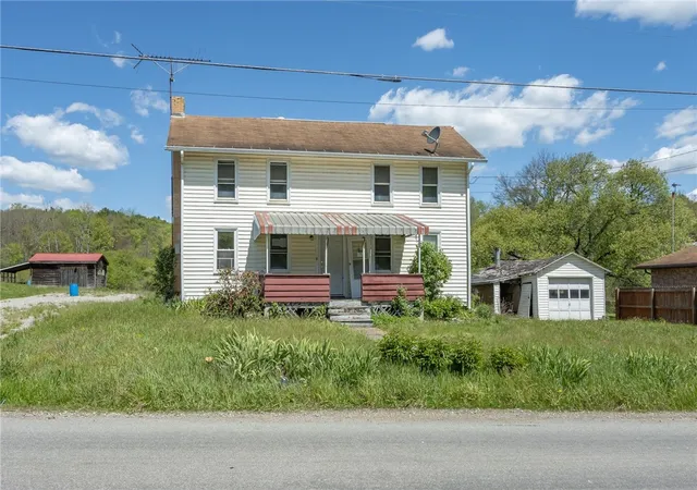 Homes for sale in East Franklin Twp, PA | 583 Reesedale Rd, East Franklin Twp, PA 16210 | MLS# 1753200