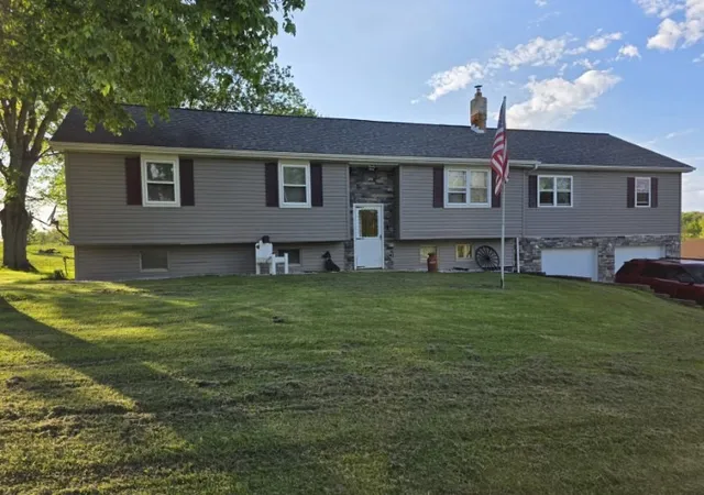 image of 2153 Mount Jackson Road, North Beaver Twp, PA 16120 | MLS# 1753238