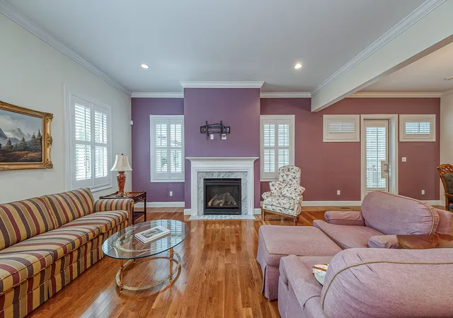 3rd image of 250 2Nd St, Oakmont, PA 15139 | MLS# 1753335