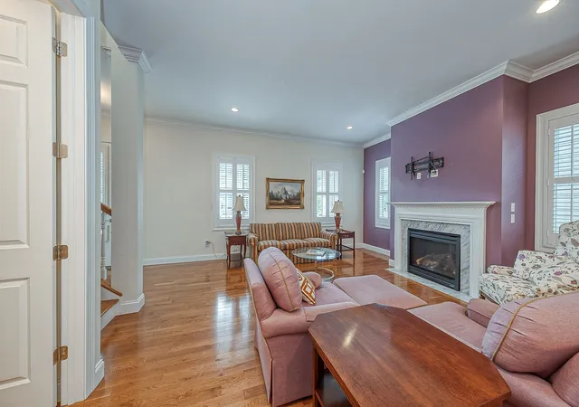 5th image of 250 2Nd St, Oakmont, PA 15139 | MLS# 1753335