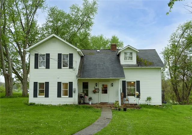 1st image of 285 Poole Rd, Lake Twp, PA 16137 | MLS# 1753331