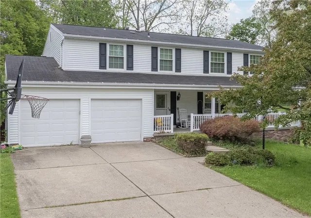 1st image of 304 Carmell Dr, Upper St Clair, PA 15241 | MLS# 1753048