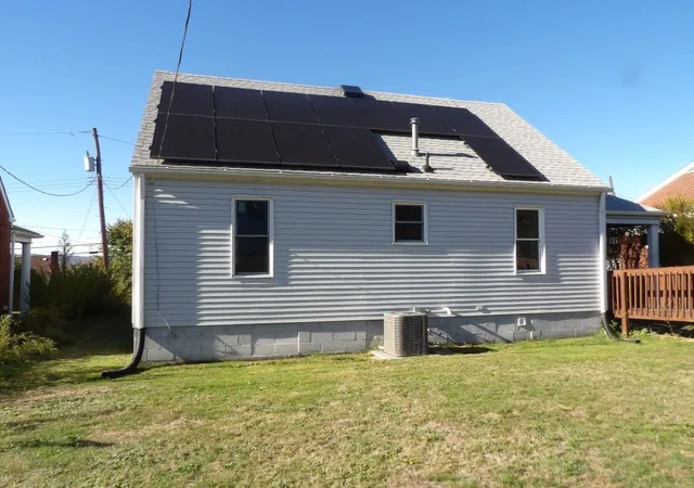 14th image of 808 Grand Ave, Aliquippa, PA 15001 | MLS# 1753395