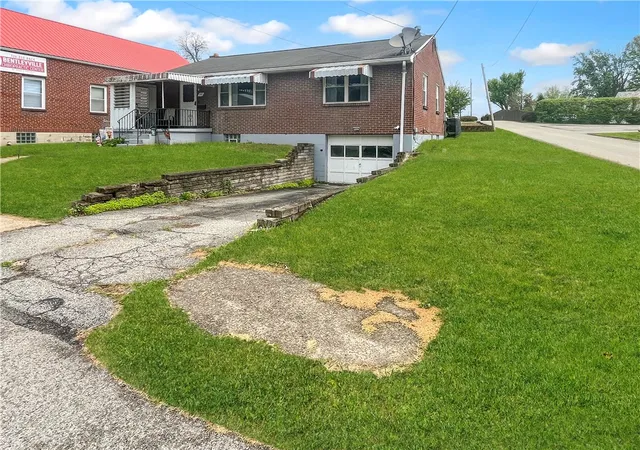 Homes for sale in Bentleyville, PA | 102 Johnston Rd, Bentleyville, PA 15314 | MLS# 1753434
