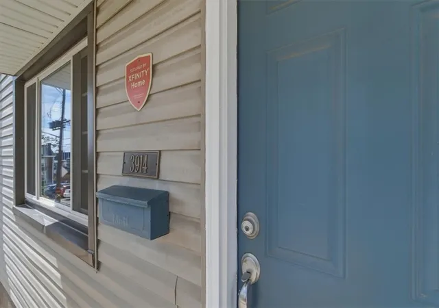 2nd image of 3914 Clement Way, Bloomfield, PA 15224 | MLS# 1753403