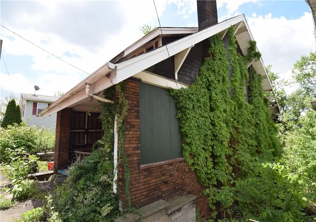 Homes for sale in Freedom, PA | 514 5Th Ave, Freedom, PA 15042 | MLS# 1753462