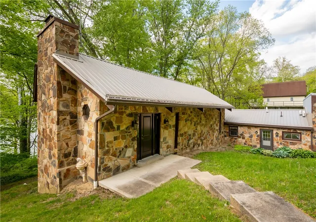 2nd image of 750 Lake Side Rd, Addison Twp, PA 15411 | MLS# 1753391