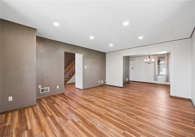5th image of 403 N 6Th Street, Youngwood, PA 15697 | MLS# 1753499