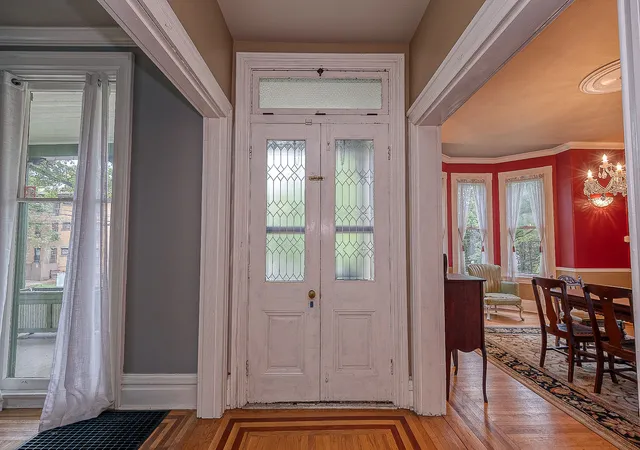 Photo 3 of Single family home for sale at 700 4th Street, Oakmont, PA 15139 | MLS# 1753572 | Listing updated on 2026-08-02