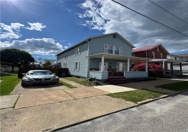 Homes for sale in Blairsville Area, PA | 114 S Stewart St, Blairsville Area, PA 15717 | MLS# 1753425