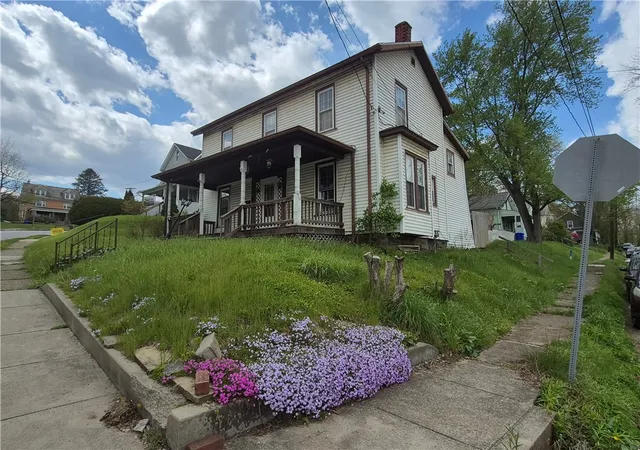Photo 2 of Single family home for sale at 77 W Main St, Greenville Boro, PA 16125 | MLS# 1753452 | Listing updated on 2026-07-09