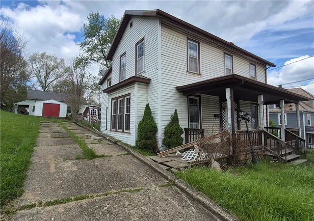 Photo 3 of Single family home for sale at 77 W Main St, Greenville Boro, PA 16125 | MLS# 1753452 | Listing updated on 2026-07-09