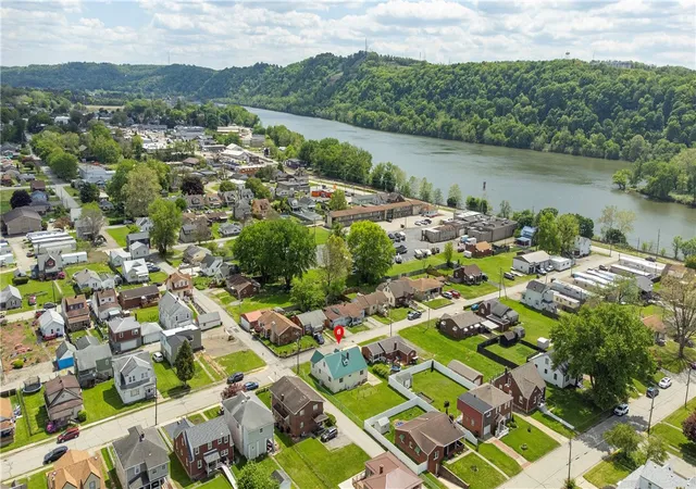 Homes for sale in Harmar, PA | 123 Orr Ave, Harmar, PA 15024 | MLS# 1753450