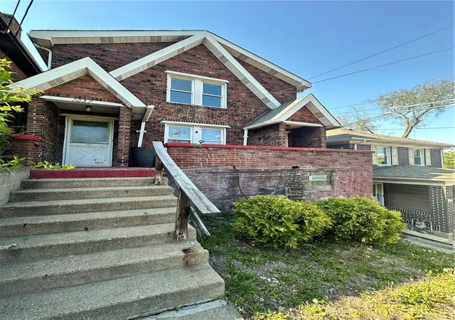 2nd image of 7237 Whipple St, Swissvale, PA 15218 | MLS# 1753633
