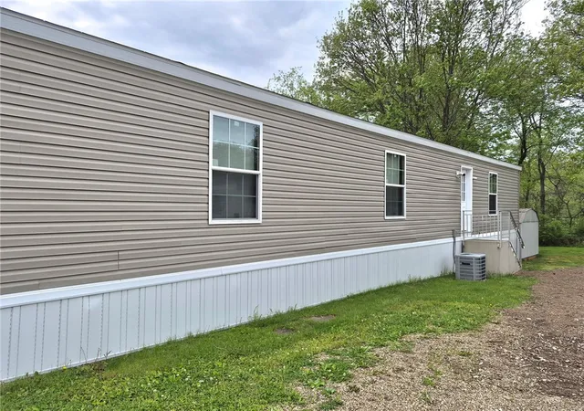 4th image of 27 Manor Dr, Smith, PA 15019 | MLS# 1753604