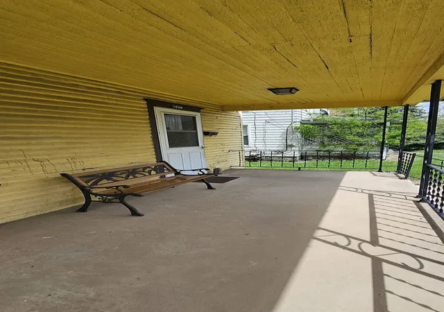 Photo 2 of Sale Pending at 417 Uber St, New Castle, PA 16101 | MLS# 1753791 | Listing updated on 2026-05-14