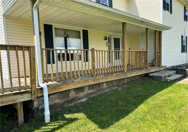 3rd image of 40 Bush Rd, Greenville, PA 16125 | MLS# 1753808