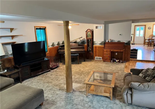 5th image of 40 Bush Rd, Greenville, PA 16125 | MLS# 1753808