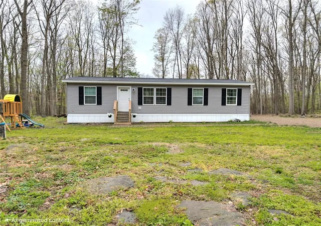 Homes for sale in Richland Twp, PA | 135 Mason Street, Richland Twp, PA 16374 | MLS# 1753871
