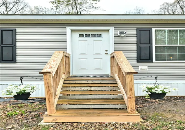 Homes for sale in Richland Twp, PA | 135 Mason Street, Richland Twp, PA 16374 | MLS# 1753871