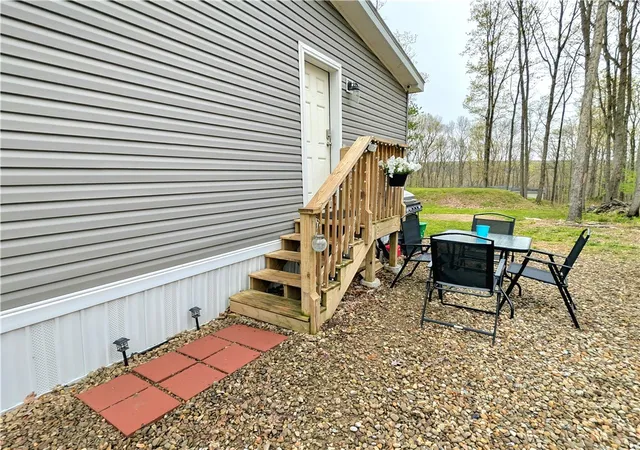 Homes for sale in Richland Twp, PA | 135 Mason Street, Richland Twp, PA 16374 | MLS# 1753871