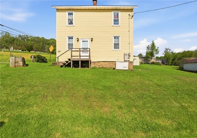 1st image of 338 E Jackson St, Johnstown, PA 15909 | MLS# 1753647