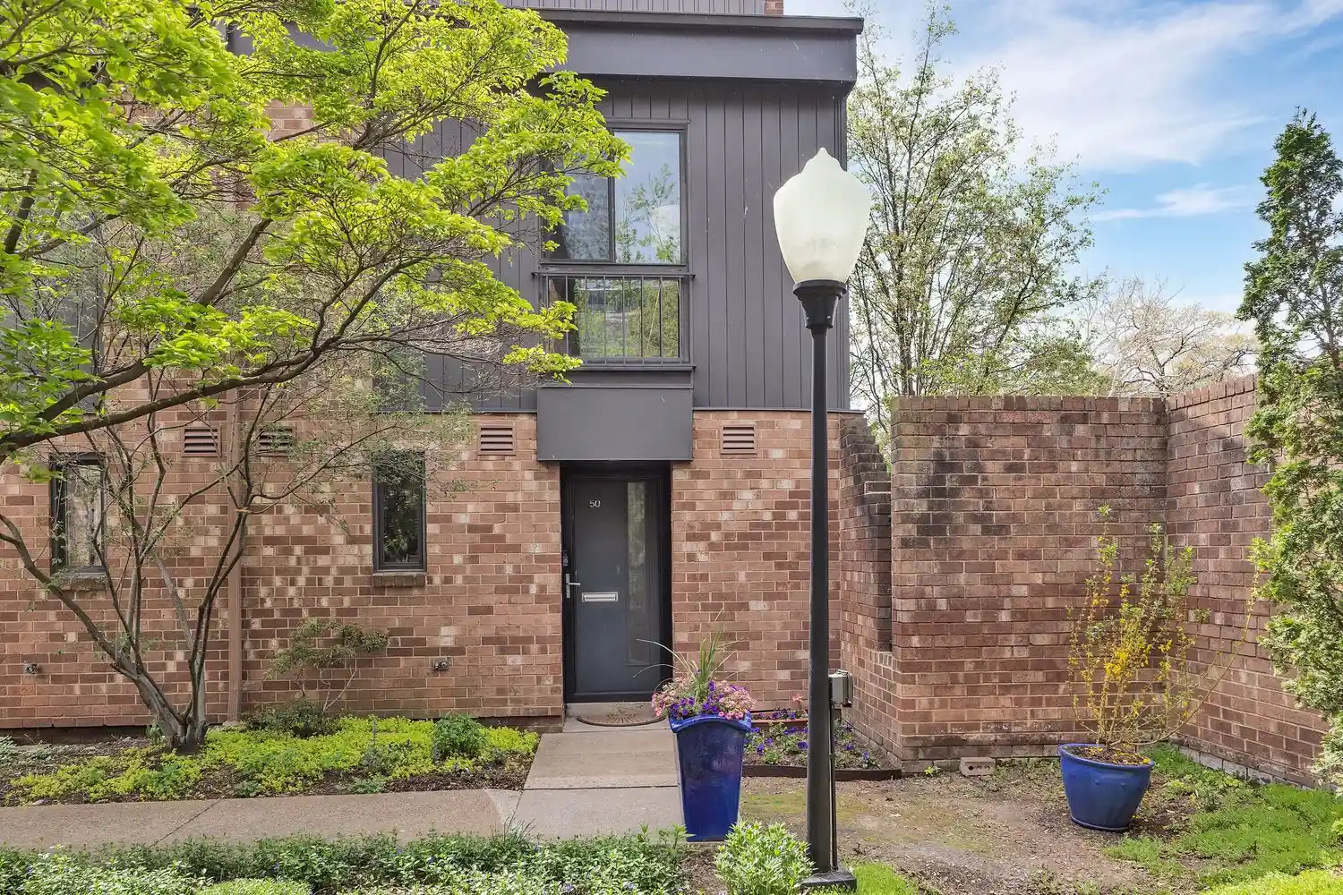 Listing Photo 2 - Condo for sale in 50 Foster Sq located at 50 Foster Sq, Pittsburgh, PA 15212 - Unit 50 Foster Sq