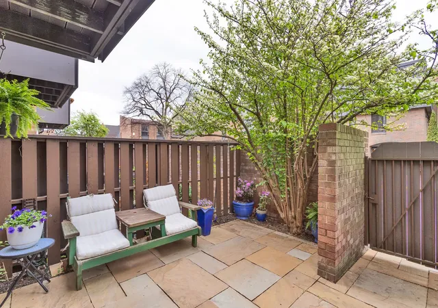 Photo 4 of House for sale at 50 Foster Sq, Pittsburgh, PA 15212 | MLS# 1753924 | Listing updated on 2026-05-15