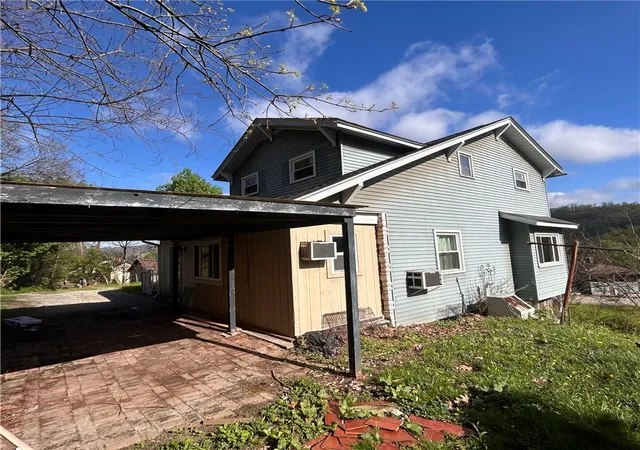 5th image of 811 Lime St, Monongahela, PA 15063 | MLS# 1753920