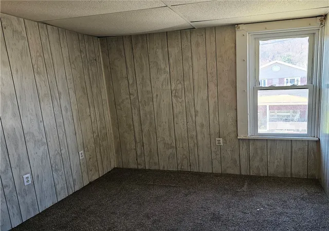 Photo 3 of Sale Pending at 416 Beaver Ave, Aliquippa, PA 15001 | MLS# 1753946 | Listing updated on 2026-07-24