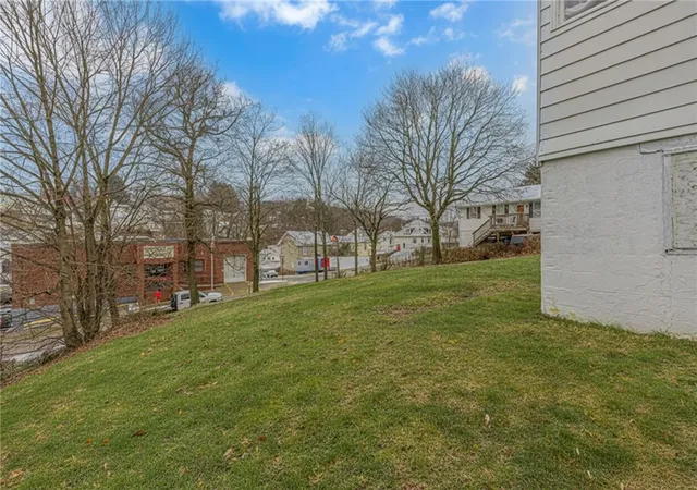 24th image of 143 Arabella St, Mc Donald, PA 15057 | MLS# 1754020